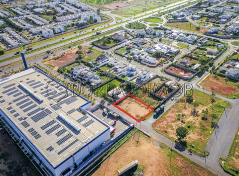 Condomínio Parque Jardim das Paineiras - JARDIM BOTÂNICO, AVENIDA PAINEIRAS SUL, LOTE COM 733,83M², ÓTIMA LOCALIZAÇÃO, ESTUDA PERMUTA!