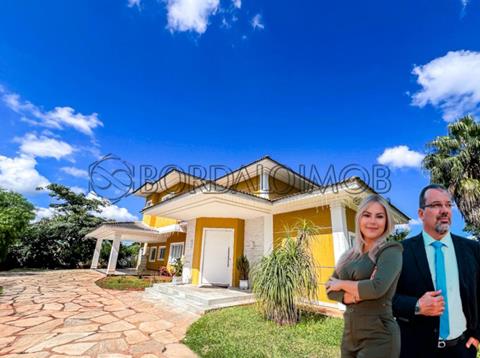 SMPW Quadra 15 -  CASA COM 5 QUARTOS 4 SUÍTES PISCINA ACEITA FINANCIAMENTO