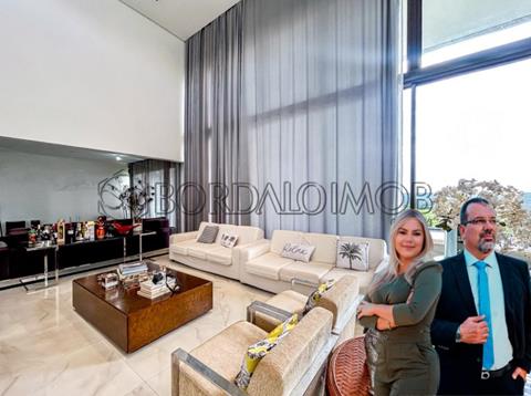 SMPW Quadra 22 - CASA COM 5 SUÍTES PISCINA ACEITA FINANCIAMENTO ESTUDA PERMUTA