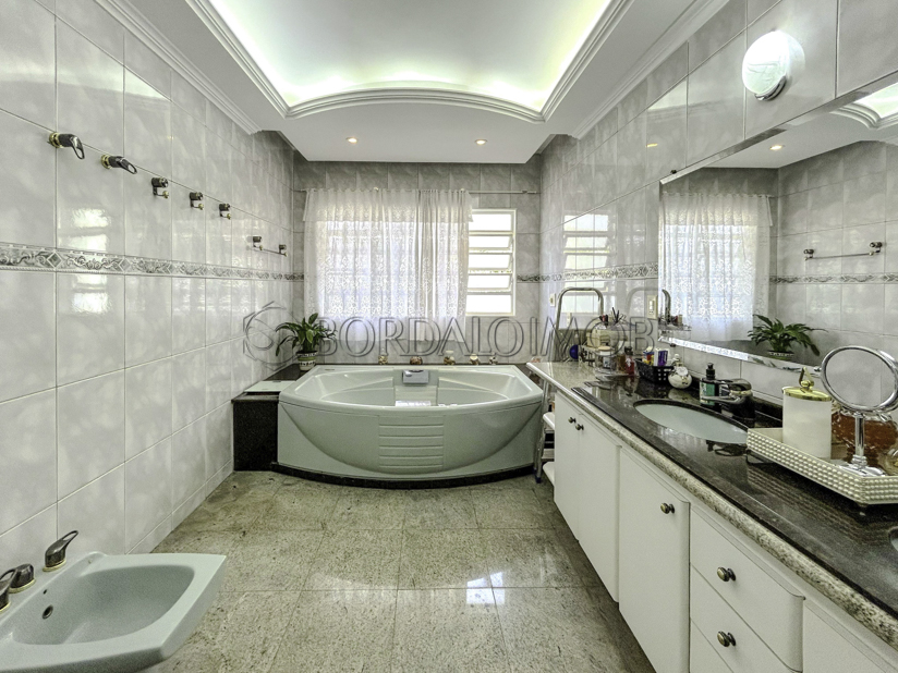 SHIS QL 2 - 780m² de área construída | Terreno de 2.970m² | 6 suítes | 7 vagas. - Foto 23