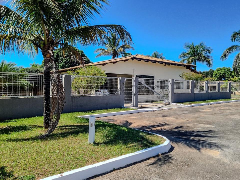 SMPW Quadra 13 - Belíssima casa térrea em Condomínio fechado na Qd 13 do Park Way. - Foto 2