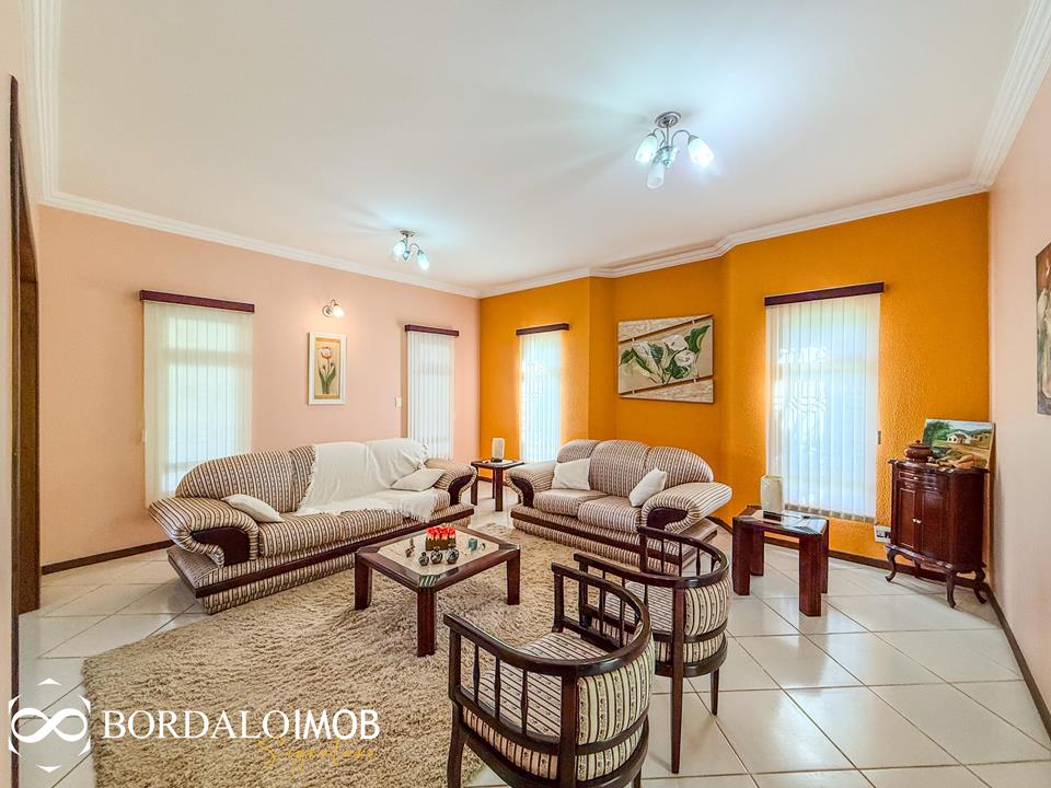 SMPW Quadra 17 - Essa casa é uma excelente opção para quem valoriza o espaço, o conforto e as comodidades ao ar livre. - Foto 3