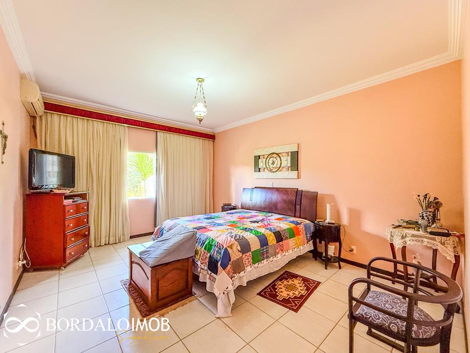SMPW Quadra 17 - Essa casa é uma excelente opção para quem valoriza o espaço, o conforto e as comodidades ao ar livre. - Foto 16