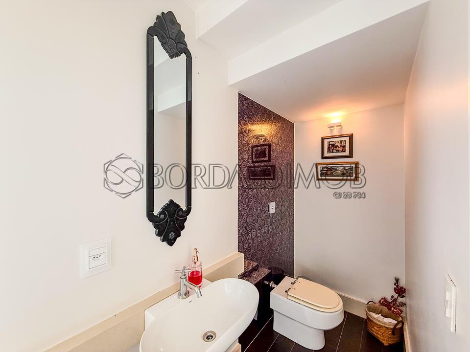 SMPW Quadra 26 - Casa de Luxo no Park Way com Projeto de André Martins, Piscina, Rooftop e 20.000m² Verde. - Foto 9