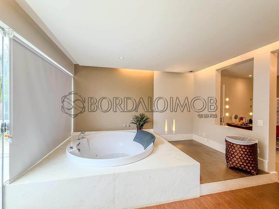 SMPW Quadra 26 - Casa de Luxo no Park Way com Projeto de André Martins, Piscina, Rooftop e 20.000m² Verde. - Foto 26