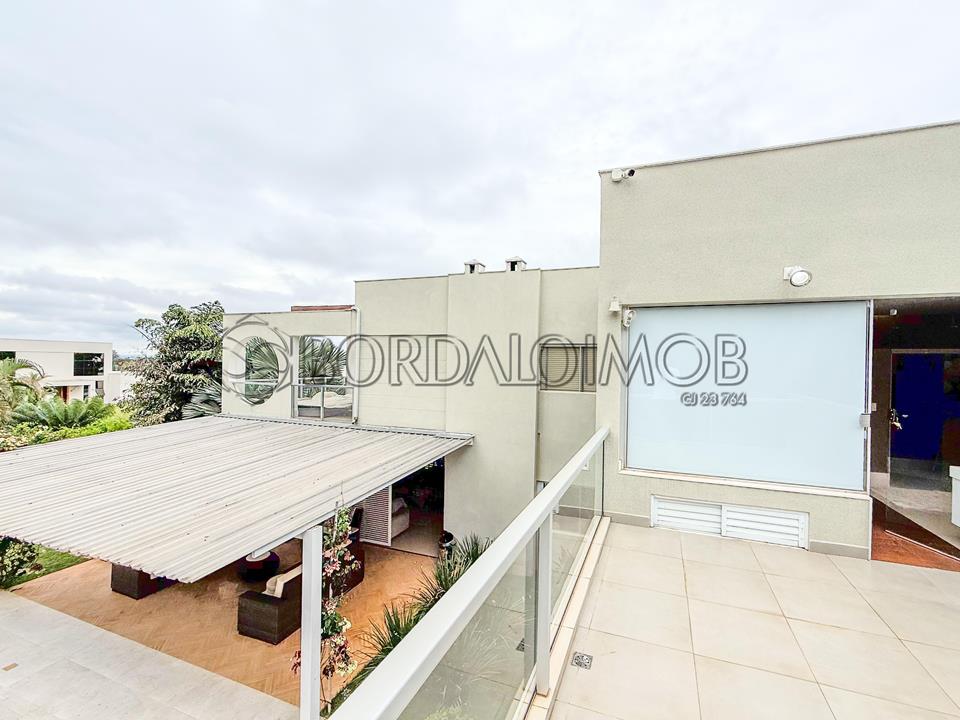 SMPW Quadra 26 - Casa de Luxo no Park Way com Projeto de André Martins, Piscina, Rooftop e 20.000m² Verde. - Foto 27