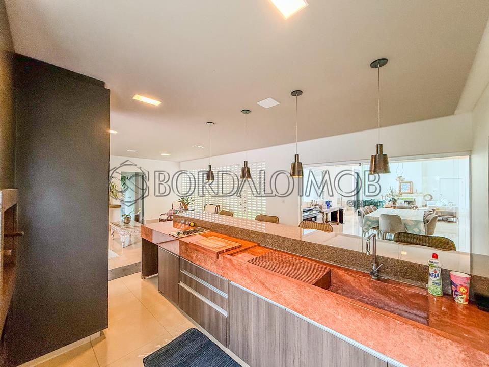 SMPW Quadra 26 - Casa de Luxo no Park Way com Projeto de André Martins, Piscina, Rooftop e 20.000m² Verde. - Foto 30