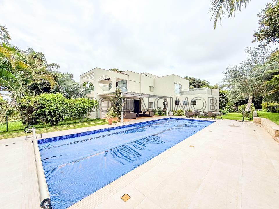 SMPW Quadra 26 - Casa de Luxo no Park Way com Projeto de André Martins, Piscina, Rooftop e 20.000m² Verde. - Foto 35