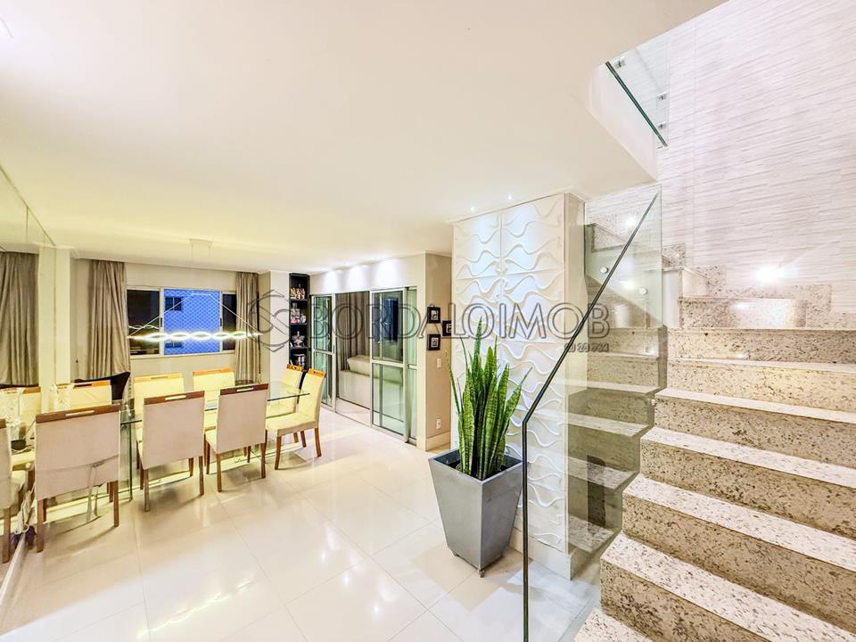 Rua 4 - Este apartamento duplex de cobertura é uma oportunidade excepcional para quem busca um lar espaçoso. - Foto 2