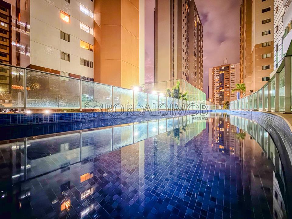 Rua 4 - Este apartamento duplex de cobertura é uma oportunidade excepcional para quem busca um lar espaçoso. - Foto 46