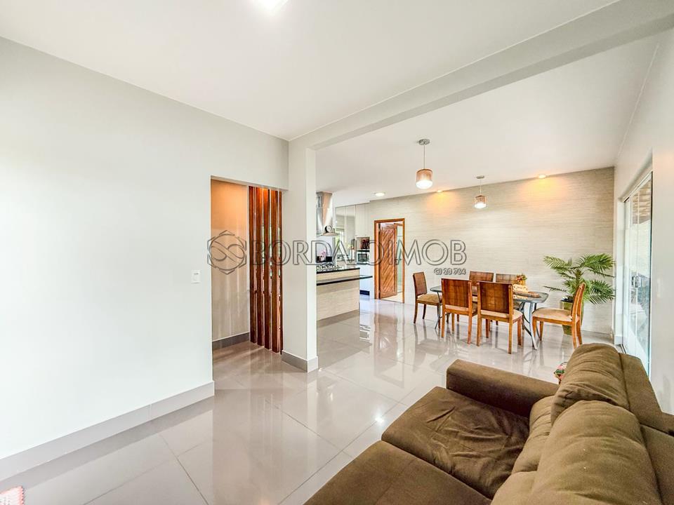 SMPW Quadra 28 - 456m² de área privativa em terreno de 2.500m², energia fotóvoltaica. - Foto 3