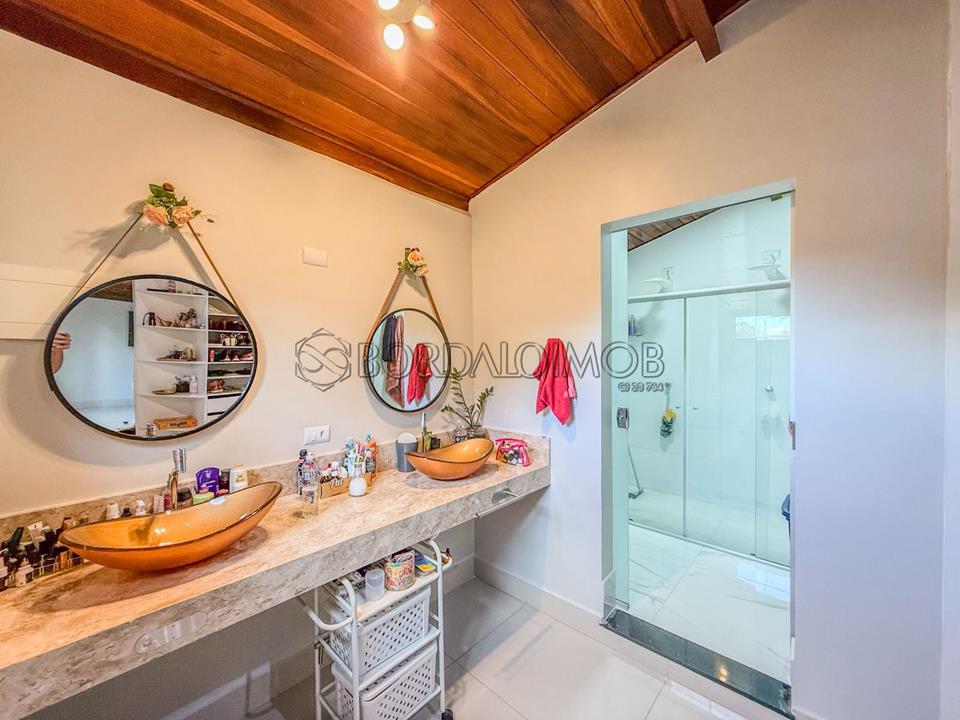 SMPW Quadra 28 - 456m² de área privativa em terreno de 2.500m², energia fotóvoltaica. - Foto 30