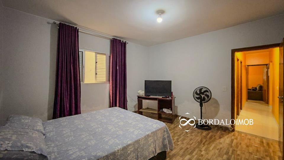 QR 1 -  Casa com 3 Quartos 1 Anadr na QR 01 da Candangolândia - Foto 12