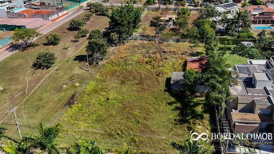 SHIS QL 26 - Lote de Esquina na QL 26 com Vista para a Ponte JK com habite-se