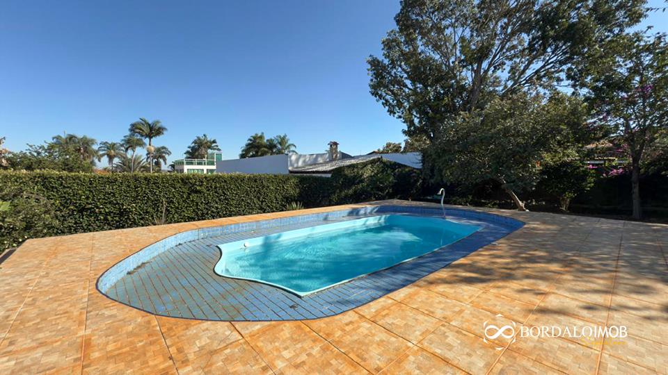 SHDB QL 32  - Casa em Condominio com 3 Quartos Lazer e Aceita Permuta