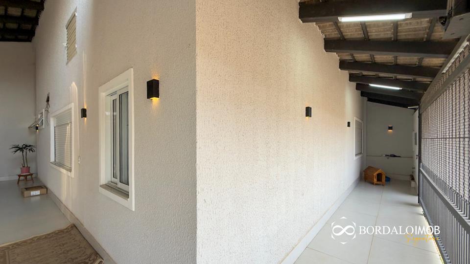 QE 32 - Casa Terréa de Alto Padrão com 2 Suites Reformada Aceita Financiamento Guará 2 - Foto 1