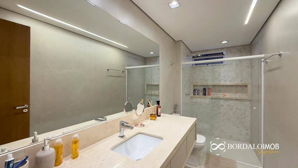 QE 32 - Casa Terréa de Alto Padrão com 2 Suites Reformada Aceita Financiamento Guará 2 - Foto 18