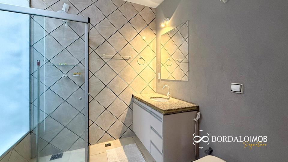 QE 24 - Casa de Um Andar com 6 Quartos Quintal Amplo Aceita Financiamento e Permuta - Foto 23