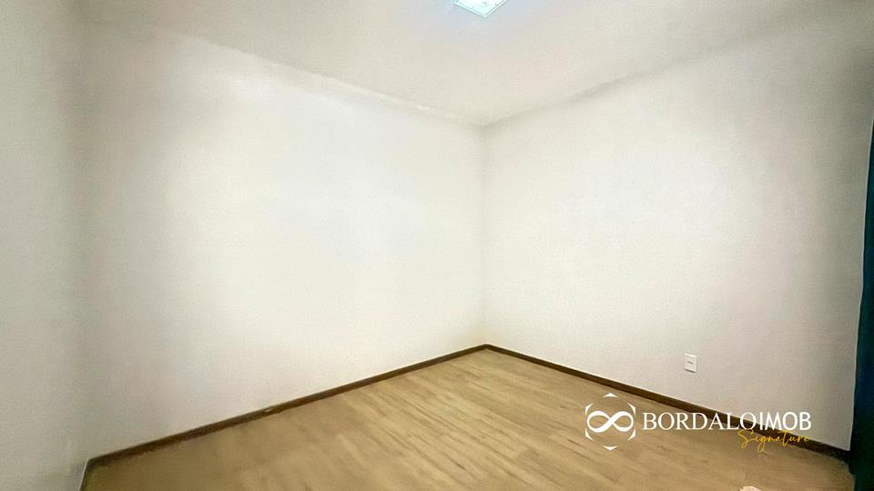 QE 24 - Casa de Um Andar com 6 Quartos Quintal Amplo Aceita Financiamento e Permuta - Foto 24