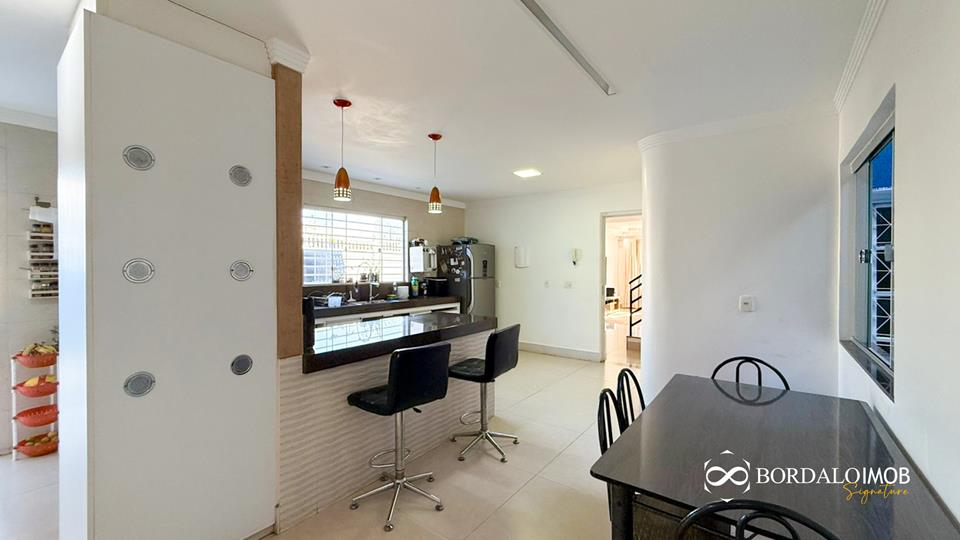 QE 26 - Casa com 5 Quartos Escriturada Com Lazer Aceita Financiamento SOBRADO - Foto 11