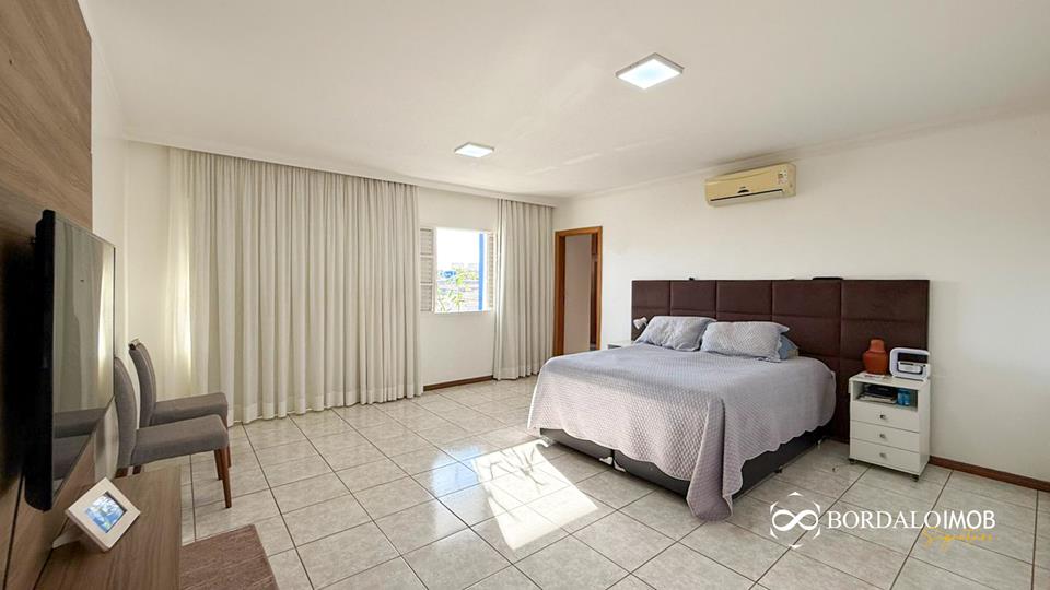 QE 26 - Casa com 5 Quartos Escriturada Com Lazer Aceita Financiamento SOBRADO - Foto 16