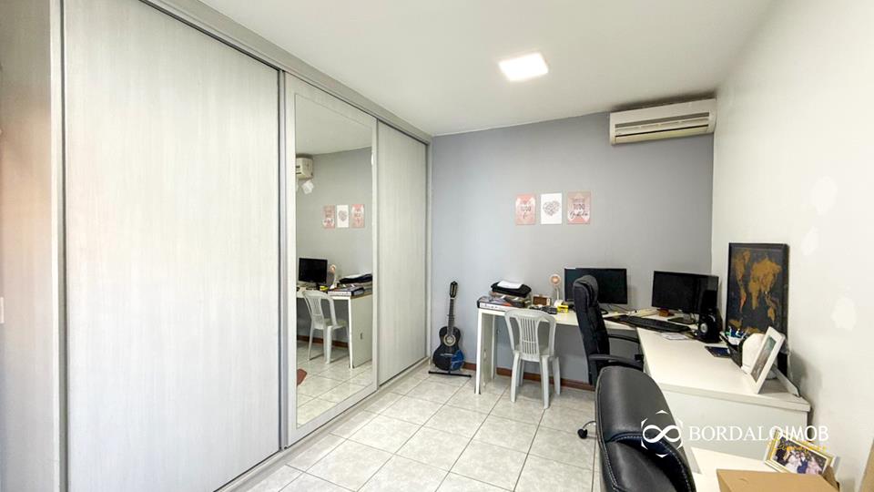 QE 26 - Casa com 5 Quartos Escriturada Com Lazer Aceita Financiamento SOBRADO - Foto 21