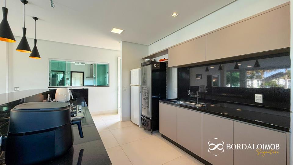 SMPW Quadra 5 - Casa Reformada de Alto Padrão com Piscina e Lazer Aceita Permuta - Foto 34