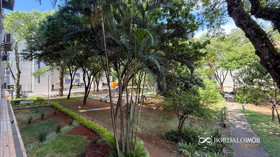 SQN 105 - Apartamento de 3 Quartos Reformado na Asa Sul Aceita Financiamento 