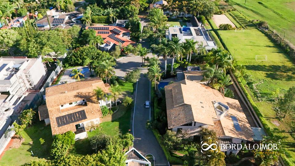 SMDB Conjunto 10 - Casa com 6 Quartos Lazer Completo e Aceita Financiamento