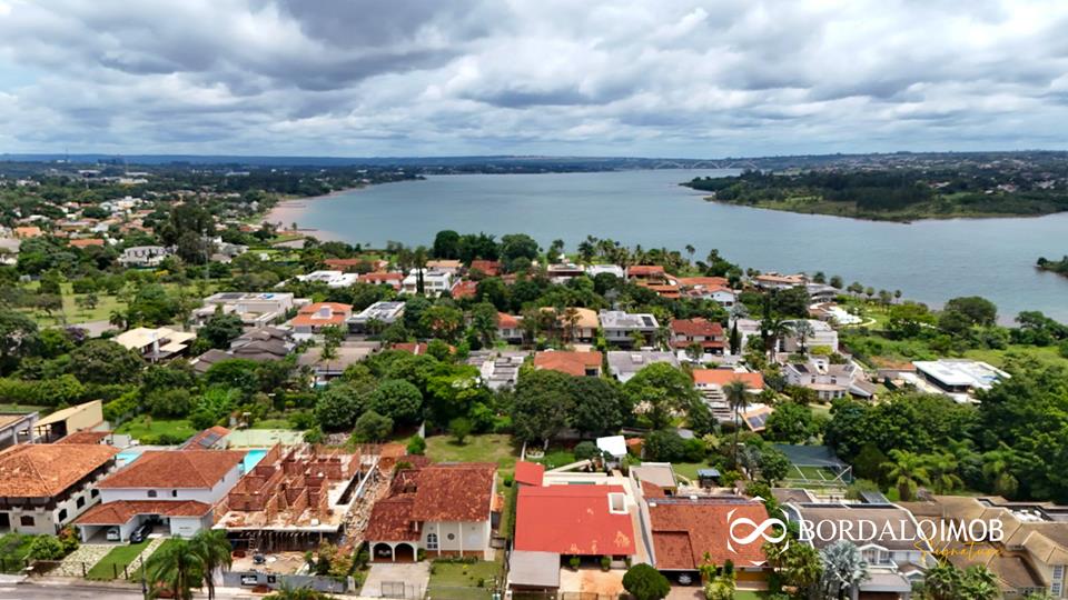 SHIS QL 16 - Casa de 5 Quartos com Lazer completo 2 Pavimentos e Aceita Financiamento