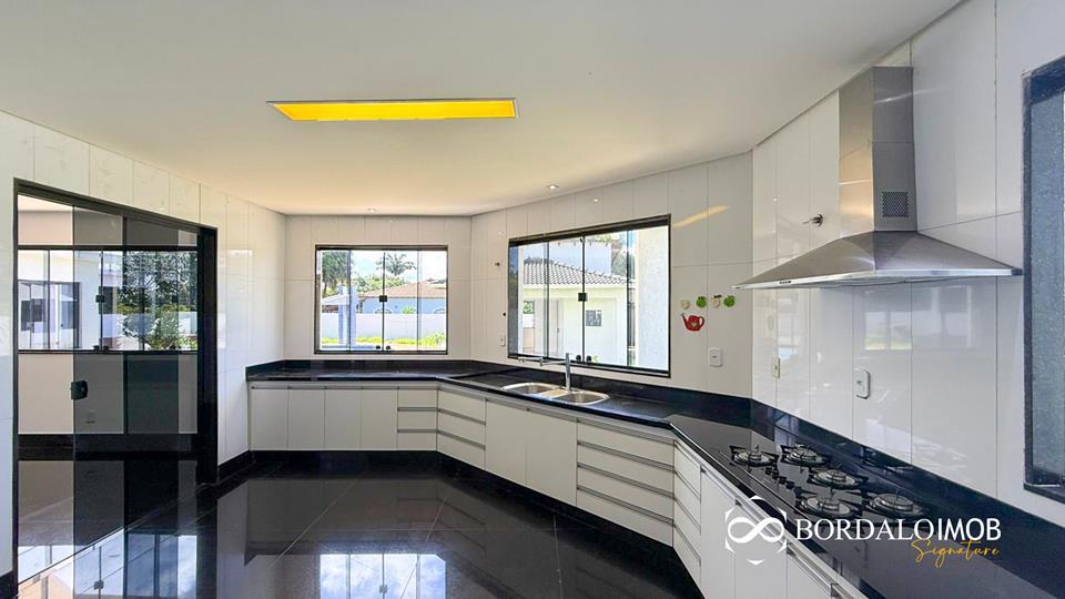 SMPW Quadra 8 - Casa de Alto Padrão com 5 Quartos Lazer Completo HABITE-SE e aceita financiamento - Foto 13