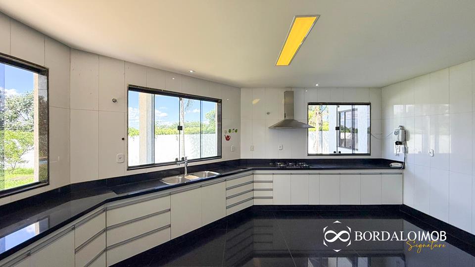 SMPW Quadra 8 - Casa de Alto Padrão com 5 Quartos Lazer Completo HABITE-SE e aceita financiamento - Foto 14