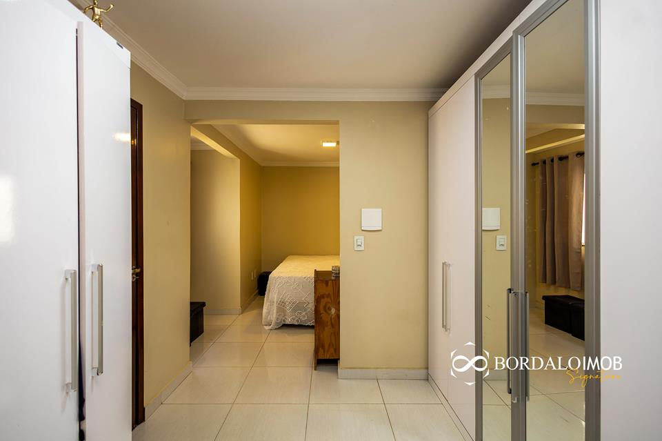 QE 34 - Casa de Andar com 4 Quartos Ampla e Aconchegante Aceita Financiamento - Foto 35