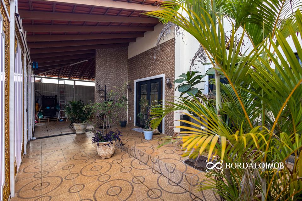 QE 34 - Casa de Andar com 4 Quartos Ampla e Aconchegante Aceita Financiamento - Foto 37