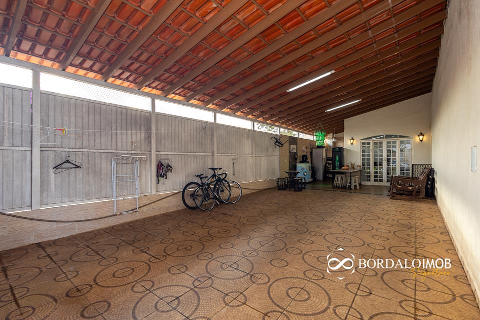 QE 34 - Casa de Andar com 4 Quartos Ampla e Aconchegante Aceita Financiamento - Foto 43