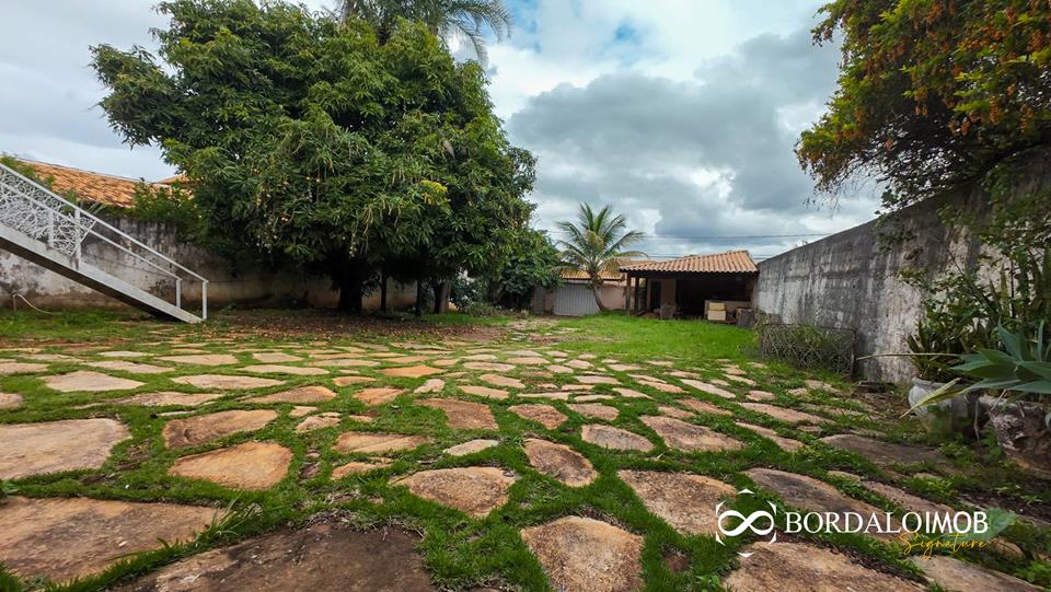 Condomínio Estância Jardim Botânico - Lote Amplo no Condomínio Estância Jardim Botânico, com casa para retrofit - Foto 7