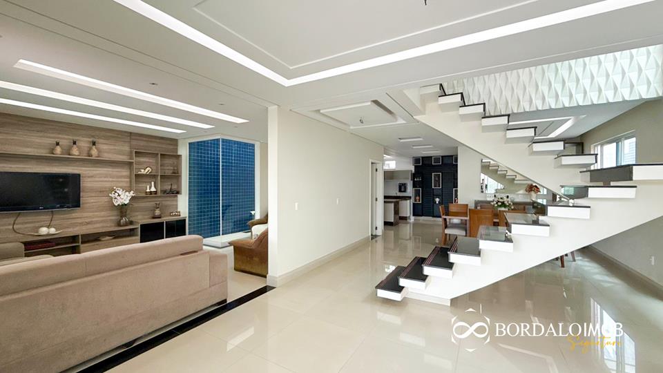 SHA Conjunto 4 Chácara 89 - Casa com 3 Andares com 3 Quartos em Arniqueiras - Foto 3