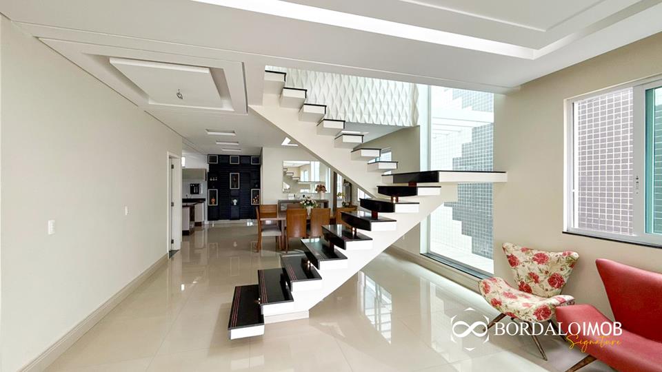 SHA Conjunto 4 Chácara 89 - Casa com 3 Andares com 3 Quartos em Arniqueiras - Foto 4