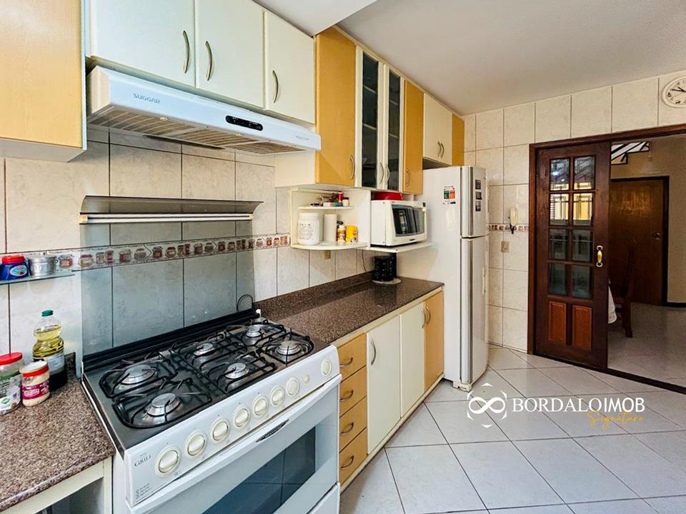 QE 32 - Casa com 04 Quartos 2 Pavimentos Aceita Financiamento - Foto 8