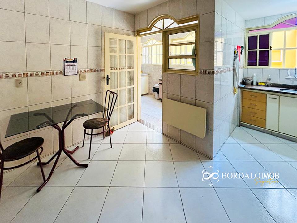 QE 32 - Casa com 04 Quartos 2 Pavimentos Aceita Financiamento - Foto 10