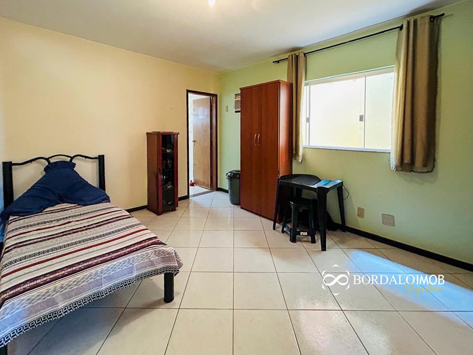 QE 32 - Casa com 04 Quartos 2 Pavimentos Aceita Financiamento - Foto 16