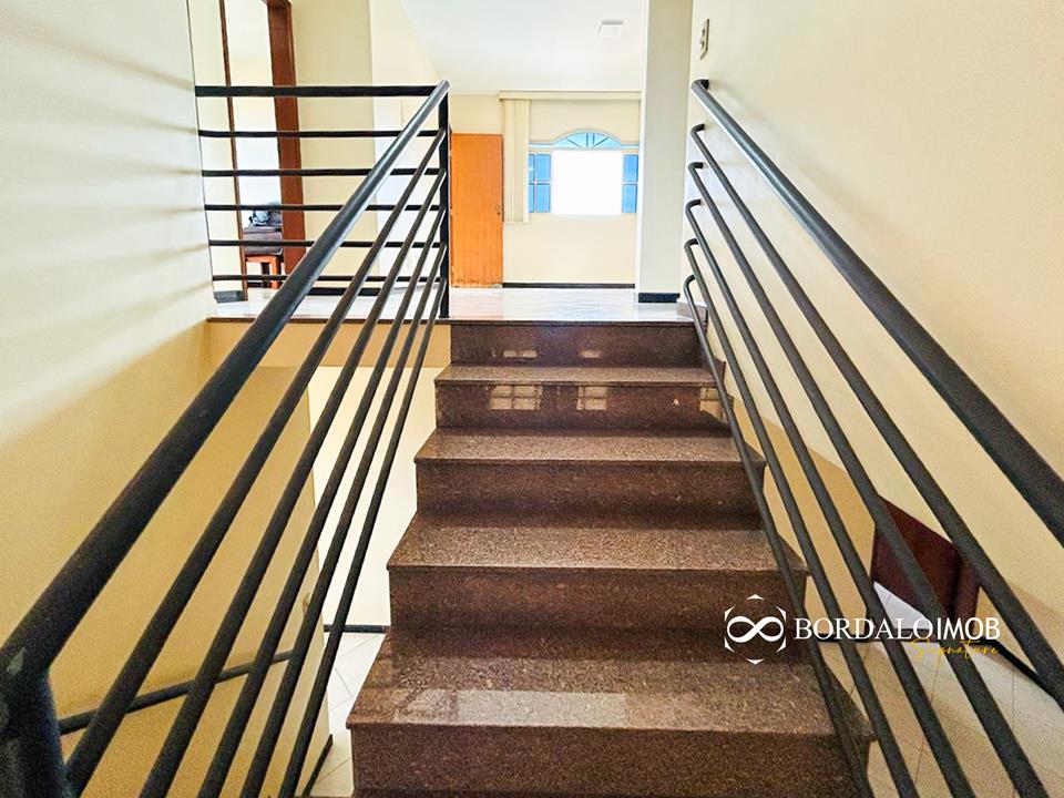 QE 32 - Casa com 04 Quartos 2 Pavimentos Aceita Financiamento - Foto 25