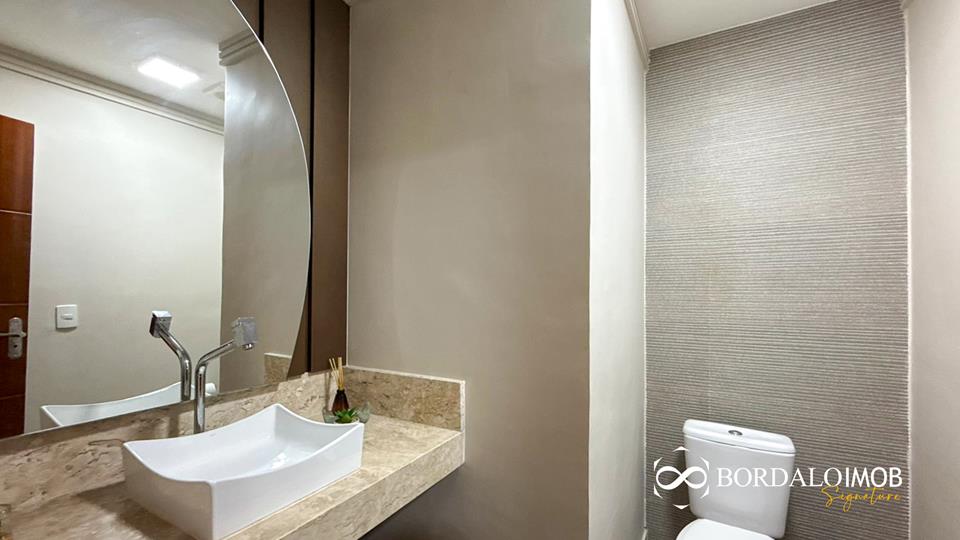 QE 34 - Casa com 4 Quartos distribuídos em 3 Pavimentos Aceita Financiamento - Foto 16