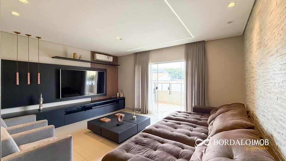 QE 34 - Casa com 4 Quartos distribuídos em 3 Pavimentos Aceita Financiamento - Foto 17