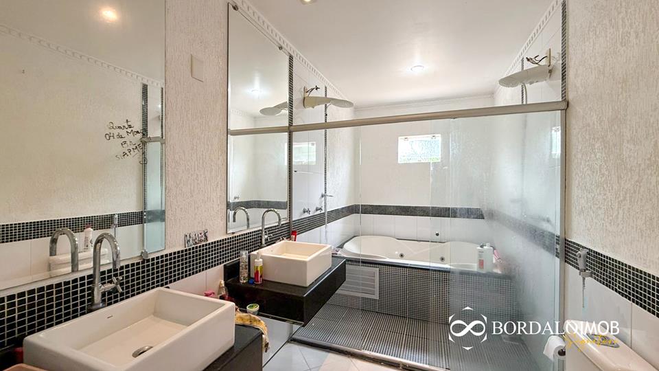 SHA Conjunto 5 Chácara 9 - Casa com 5 Quartos com Lazer Completo em Arniqueiras R$: 2.000.000.00 + 249.000.00 - Foto 22