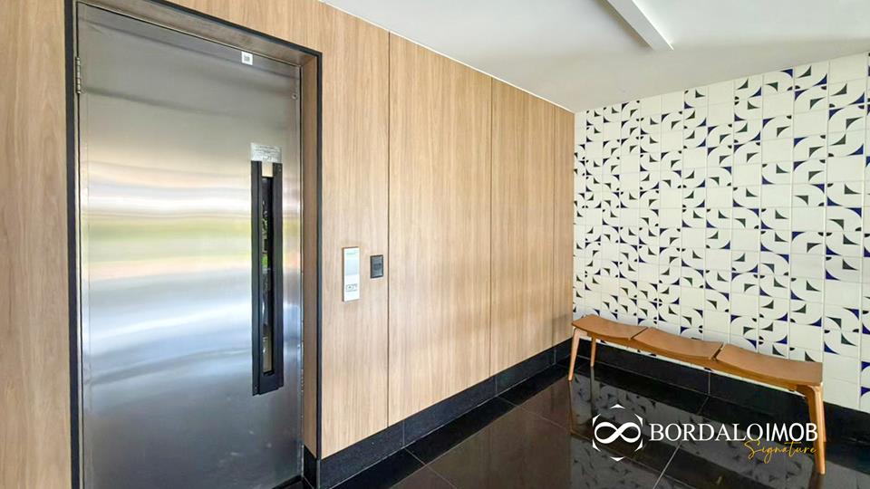 SQS 102 - Apartamento impecável na SQS 102, totalmente reformado e pronto para morar