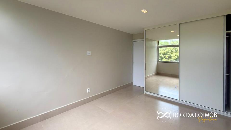 SQS 102 - Apartamento impecável na SQS 102, totalmente reformado e pronto para morar - Foto 19