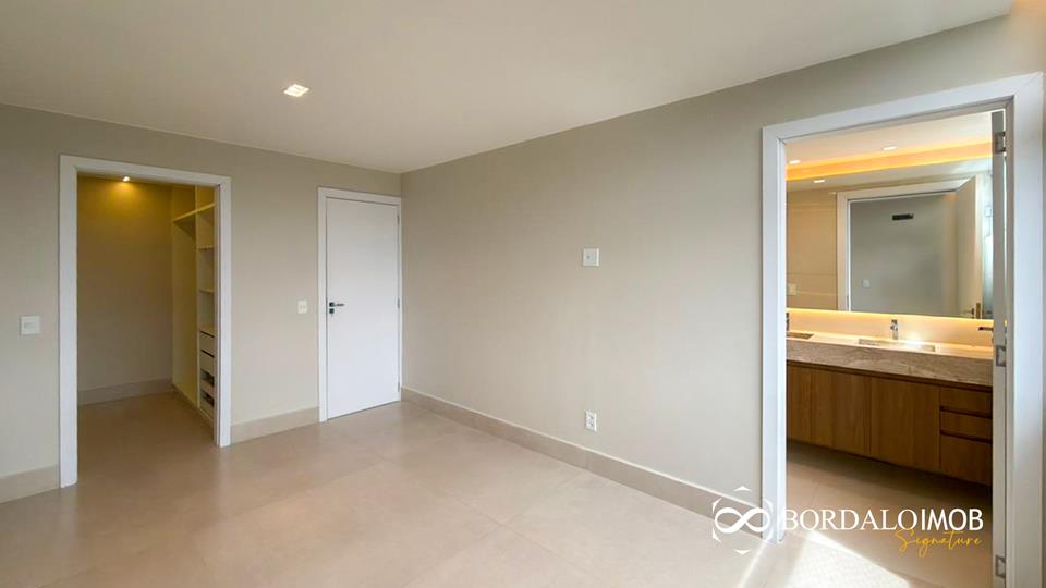 SQS 102 - Apartamento impecável na SQS 102, totalmente reformado e pronto para morar - Foto 21