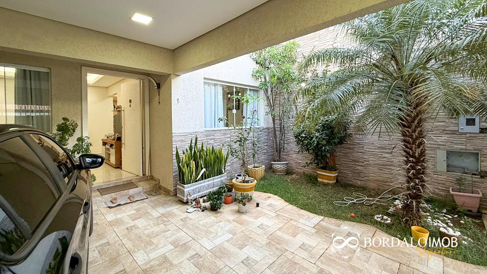 QE 36 - Casa Sofisticada e Confortavel com 3 Quartos no Guará