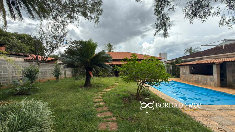 SHIS QI 3 - Excelente Casa com 3 Quartos na QI 03 Aceita Financiamento - Foto 2